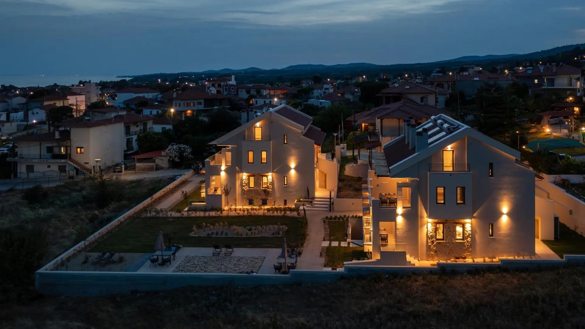 Melian Suites Nikiti  Yunanistan